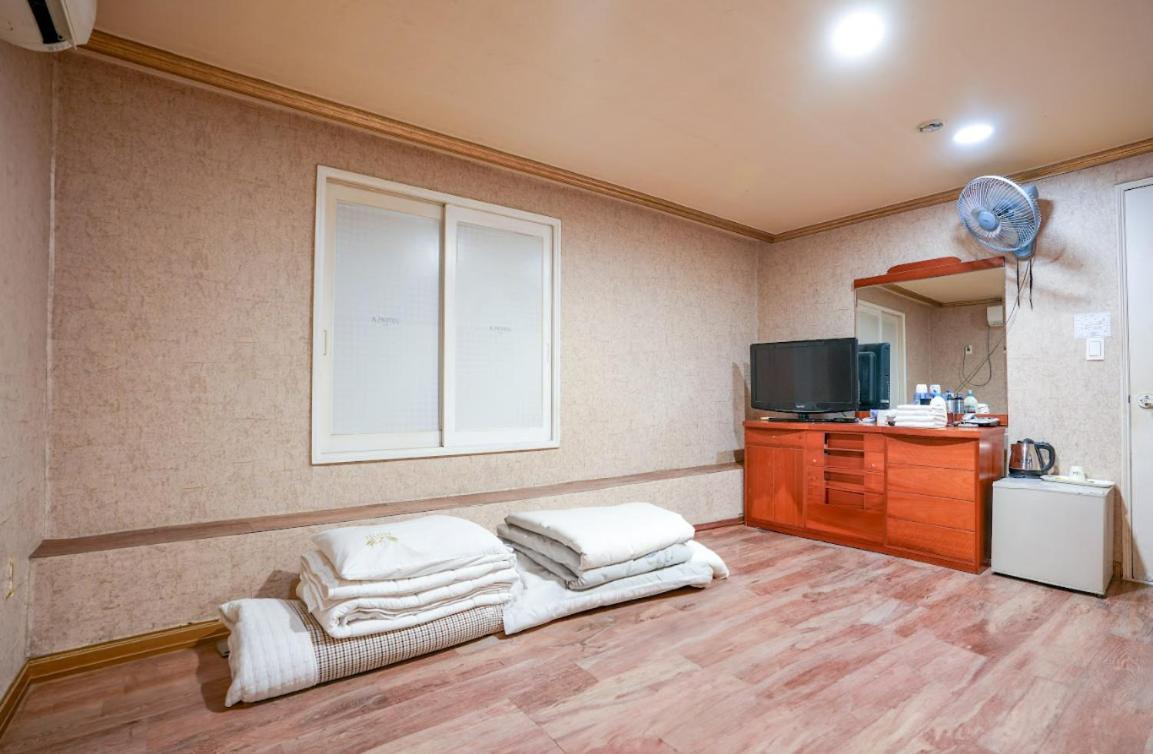 K Motel Daeyeon Pusan Exteriér fotografie